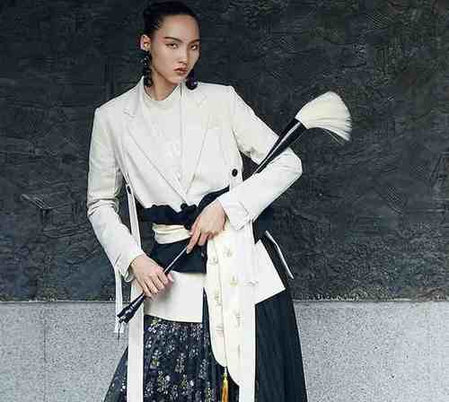 LARCHY��������